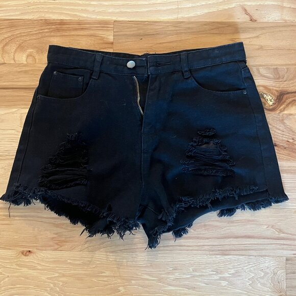SHIEN - BLACK CUT OFF SHORTS - Picture 1 of 3